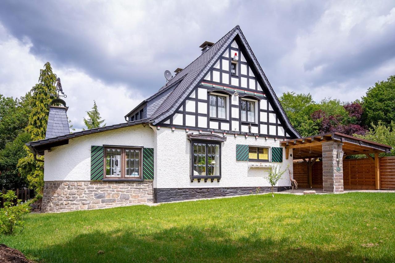 Landhaus Roemer Villa Finnentrop ภายนอก รูปภาพ