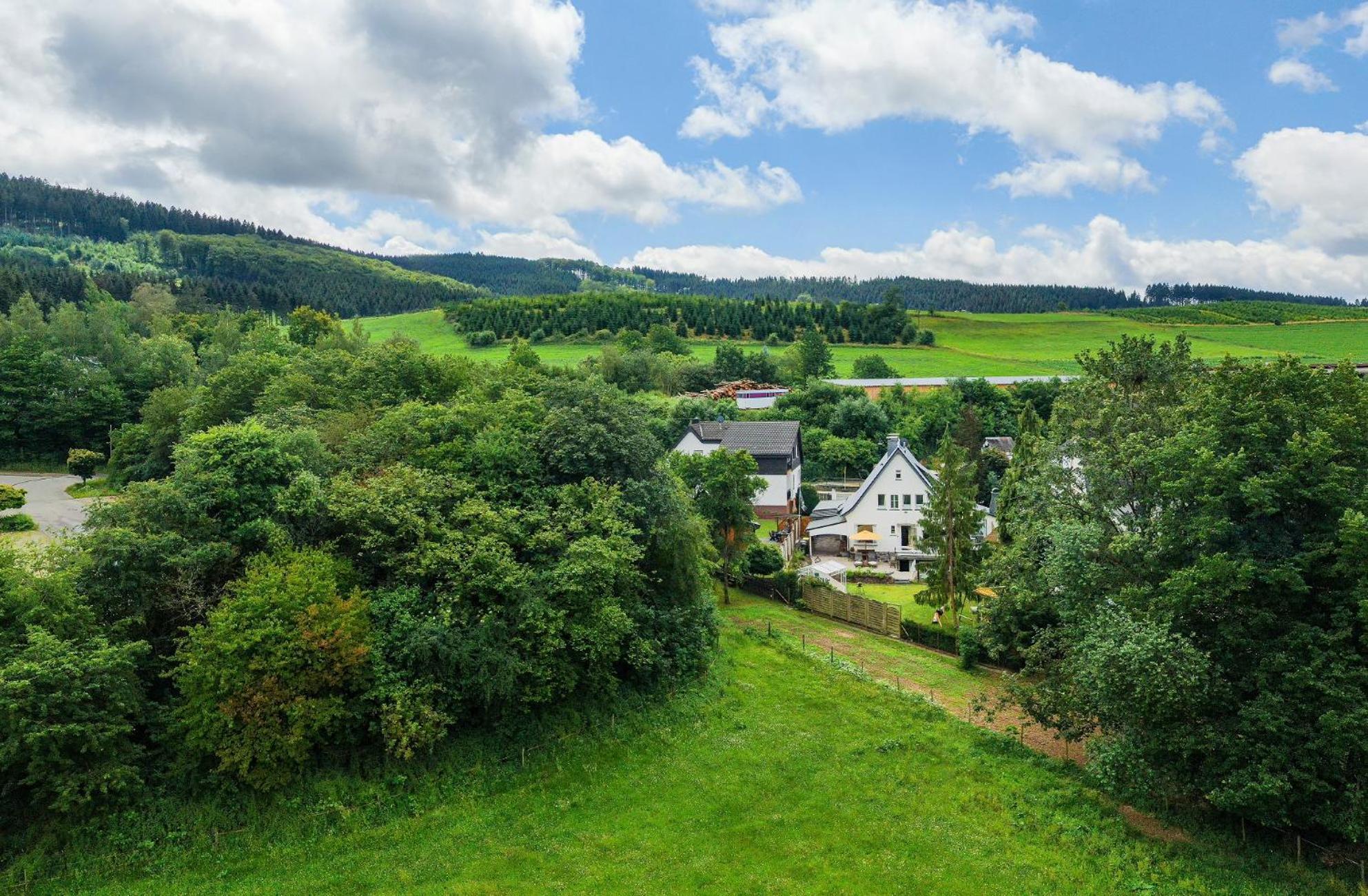 Landhaus Roemer Villa Finnentrop ภายนอก รูปภาพ